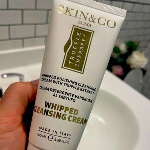Skin & Co cleansing cream (Still in plastic wrap)